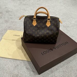Authentic Louis Vuitton Monogram Speedy 30